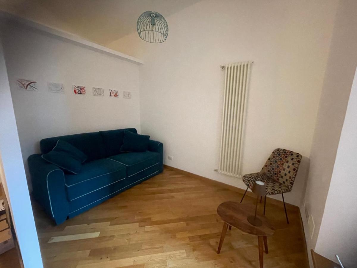 Colosseum Apartment With Big Terrace Rome Buitenkant foto