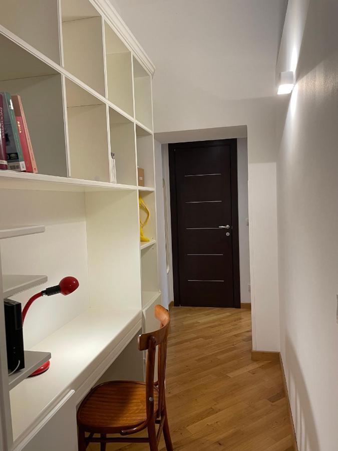 Colosseum Apartment With Big Terrace Rome Buitenkant foto