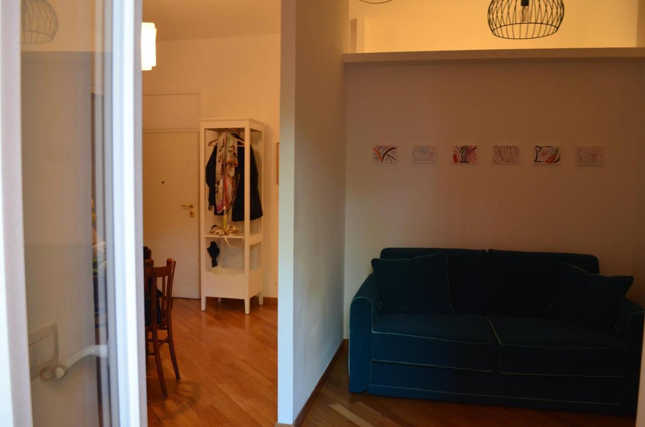 Colosseum Apartment With Big Terrace Rome Buitenkant foto